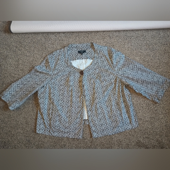 Talbots 20W Swing Jacket Single Button Cropped Stamp Pattern Olive Brown Canvas - Picture 3 of 14